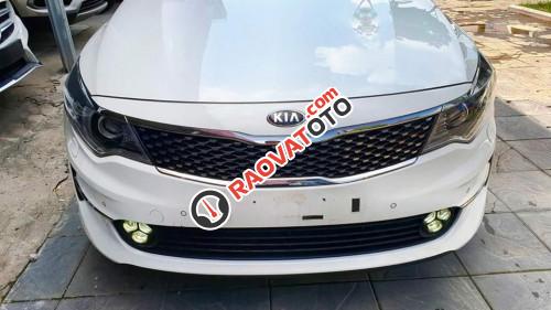 Bán Kia Optima 2.0AT 2017, màu trắng-4