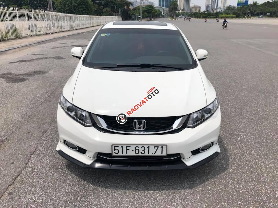 Cần bán Honda Civic 2.0 2016, màu trắng giá cạnh tranh-17