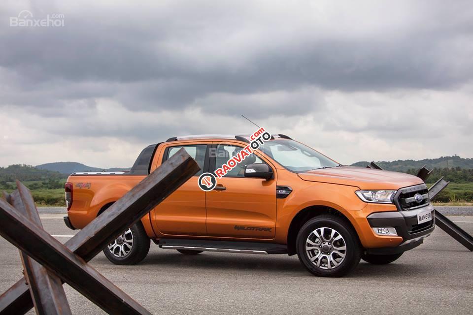 Hòa Bình Ford Bán Ford Ranger XLT 2.2 MT 2017,  giá tốt nhất, hỗ trợ trả góp, LH 0974286009-0