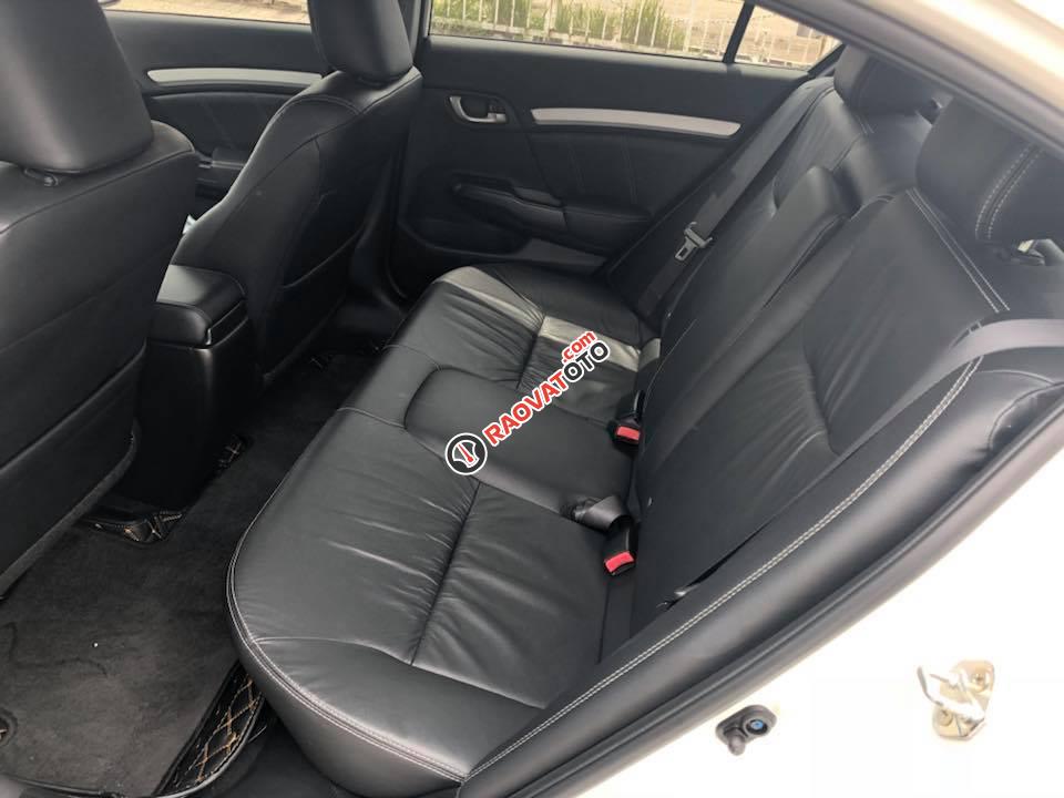 Cần bán Honda Civic 2.0 2016, màu trắng giá cạnh tranh-13