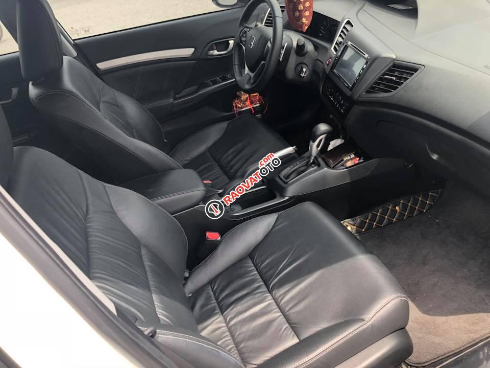 Cần bán Honda Civic 2.0 2016, màu trắng giá cạnh tranh-0
