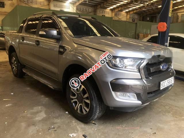 Bán xe Ford Ranger Wildtrack sản xuất năm 2016, màu bạc-2