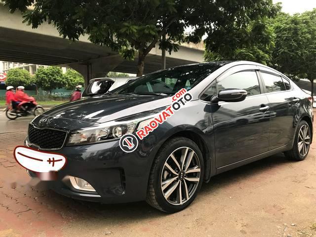 Cần bán gấp Kia Cerato 1.6 2016, giá 589tr-0