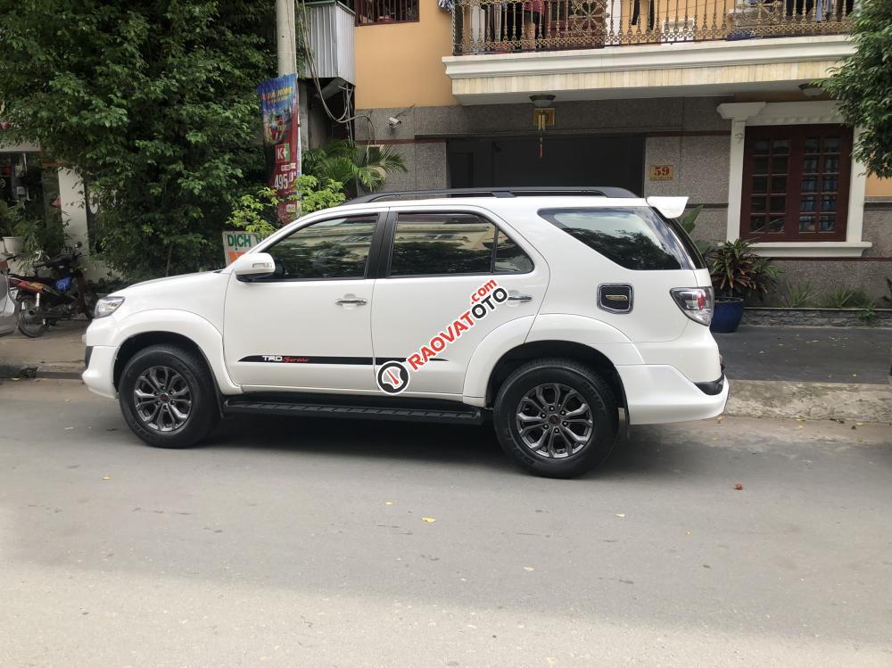 Bán Fortuner TRD Spotivo 2 cầu, số tự động, máy xăng-2