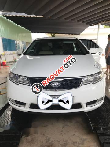 Bán xe Kia Forte 1.6 AT sản xuất 2012, màu trắng xe gia đình-0