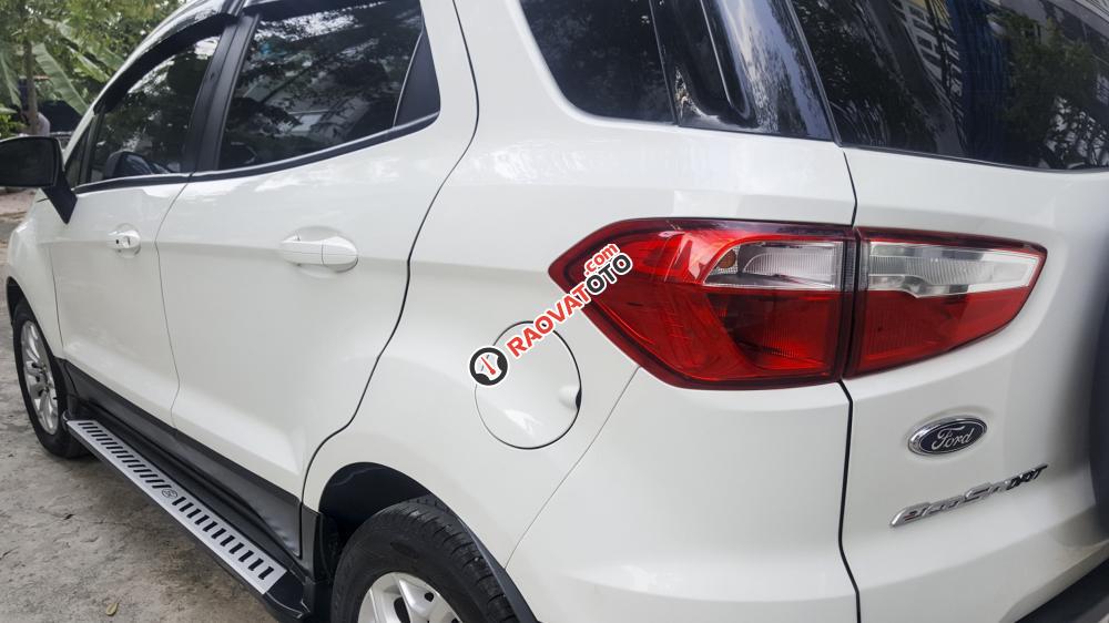 Bán Ford EcoSport MT đời 2016, màu trắng, giá tốt-1