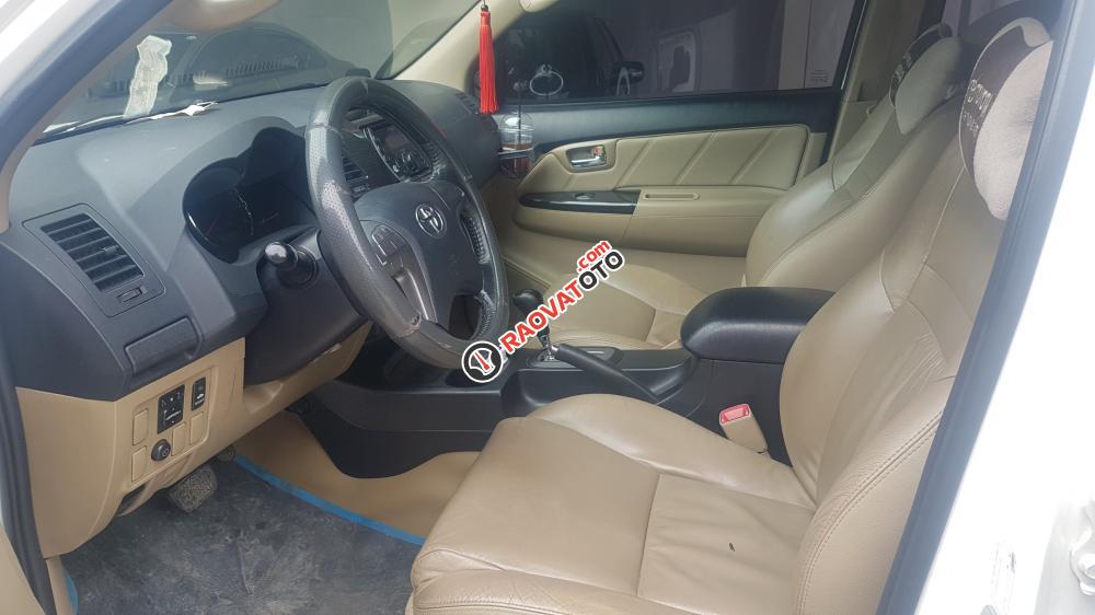 Bán xe Toyota Fortuner TRD Sportive 2014, số tự động 1 cầu, xem xe thích ngay, giá thương lượng-1