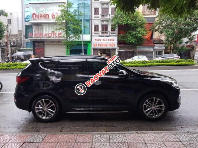 Cần bán lại xe Hyundai Santa Fe 2.4AT 4WD năm sản xuất 2017
-2