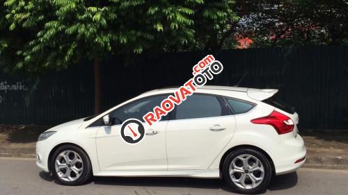 Bán Ford Focus 2.0 AT 2015, màu trắng-9
