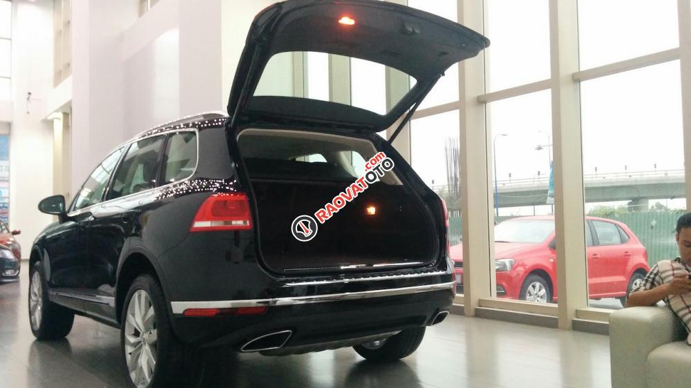 Bán Volkswagen Touareg 3.6L V6 FSI, nhập khẩu nguyên chiếc mới, hỗ trợ tài chính. Hotline: 0933365188-2