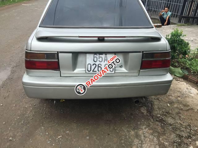 Cần bán lại xe Isuzu Aska năm sản xuất 1990, màu bạc xe gia đình-4