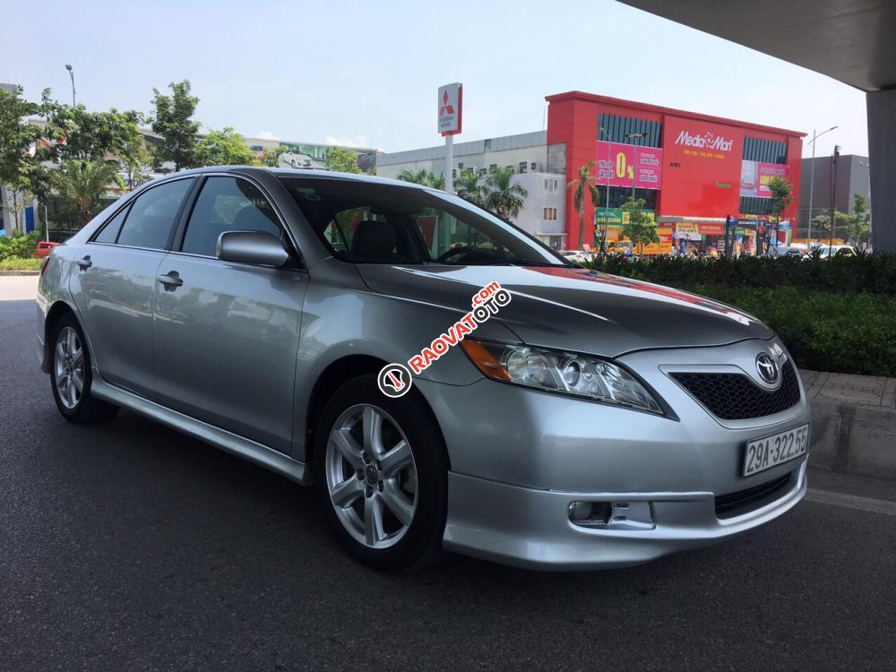 Bán xe Toyota Camry SE 2008 màu bạc, xe đẹp xuất sắc-6