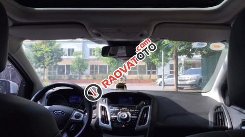 Bán Ford Focus 2.0 AT 2015, màu trắng-4