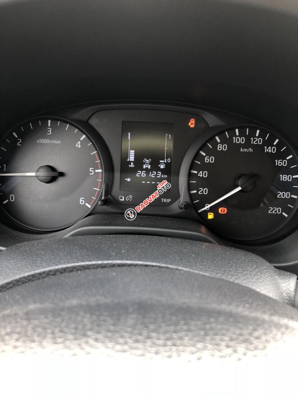 Bán ô tô lướt Nissan Navara SL đời 2016, màu vàng cam, xe nhập-1