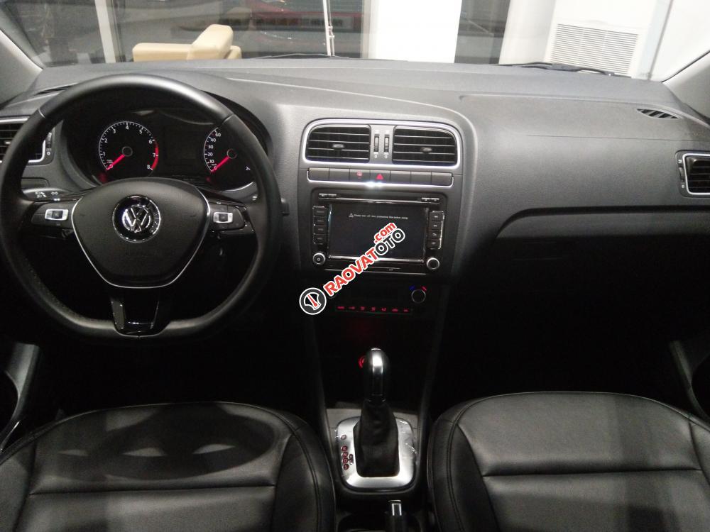 (VW Trường Chinh) Polo Sedan 2016 nhiều màu giảm giá chỉ còn 620 triệu, liên hệ 0938 280 264 ngay để báo KM-3