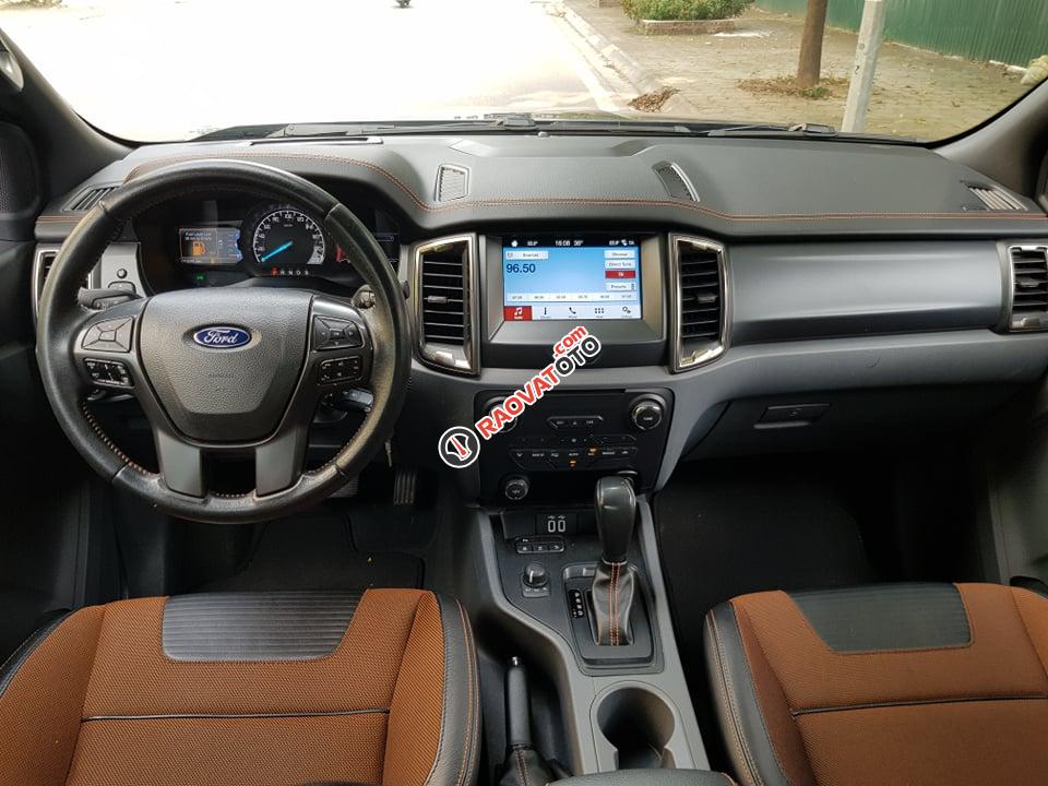 Cần bán Ford Ranger Wildtrak 3.2 đời 2017, sơn zin cả xe, đẹp như mới-3