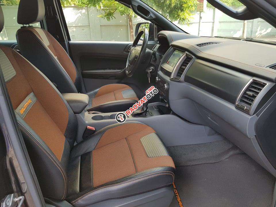 Cần bán Ford Ranger Wildtrak 3.2 đời 2017, sơn zin cả xe, đẹp như mới-4