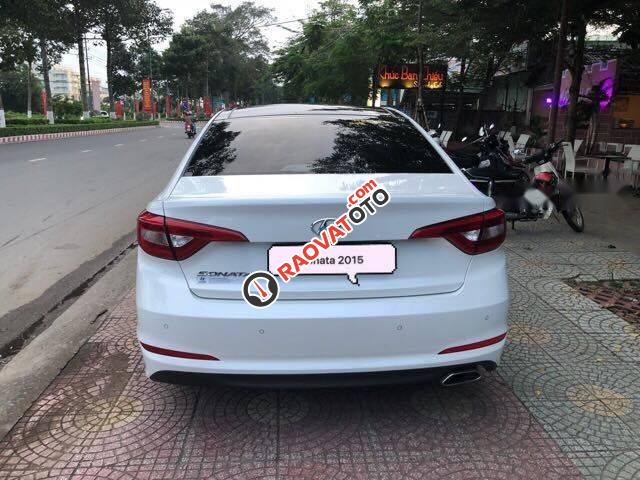 Cần bán gấp Hyundai Sonata AT sản xuất năm 2015, màu trắng, nhập khẩu -3