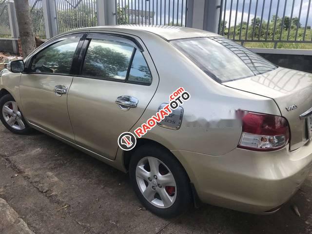 Bán Toyota Vios E sản xuất năm 2007, màu vàng xe gia đình, giá tốt-1