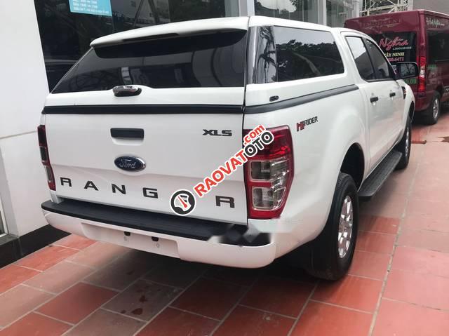 Bán xe Ford Ranger năm 2017, màu trắng như mới, 625 triệu-3