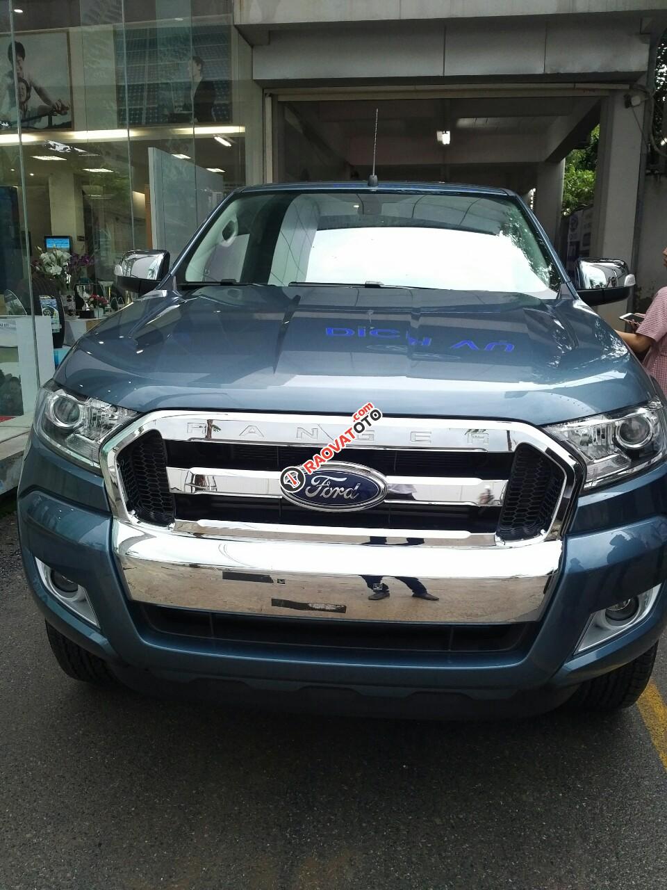 Bán Ford Ranger XLT 4x4 MT full option 2017, đủ màu giao ngay, hỗ trợ trả góp, LH 0974286009-2