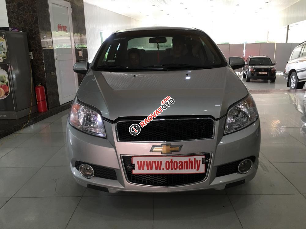 Cần bán Chevrolet Aveo 1.5AT sản xuất 2016, màu bạc, 375 triệu-9