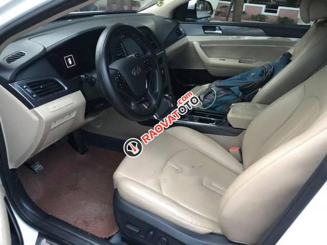 Cần bán gấp Hyundai Sonata AT sản xuất năm 2015, màu trắng, nhập khẩu -1