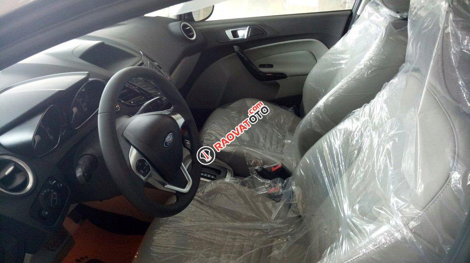 Ford Fiesta 2018, tặng phụ kiện theo xe, thẻ VIP 15tr_Giá tốt nhất vui lòng gọi 0904.509.012-0