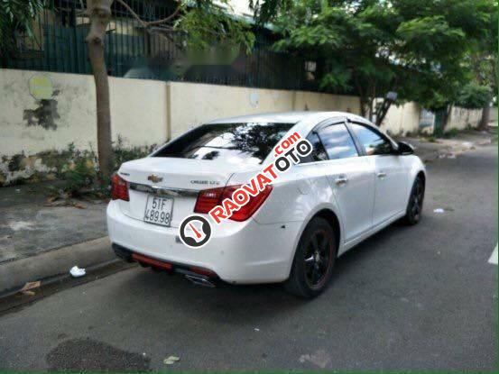 Cần bán lại xe Chevrolet Cruze 1.8LTZ sản xuất năm 2014, màu trắng-4