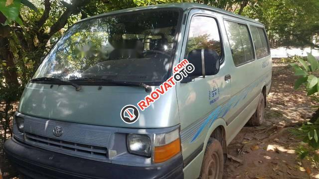 Bán ô tô Toyota Hiace năm sản xuất 1994, giá 32tr-0