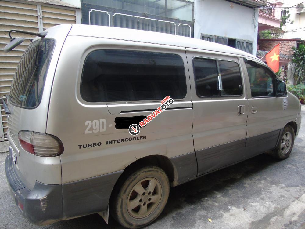 Cần bán Hyundai Starex GRX sản xuất năm 2004, màu bạc, xe nhập, giá chỉ 190 triệu-4