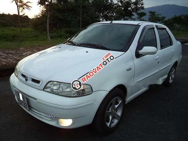 Cần bán gấp Fiat Albea sản xuất 2004, màu trắng-1