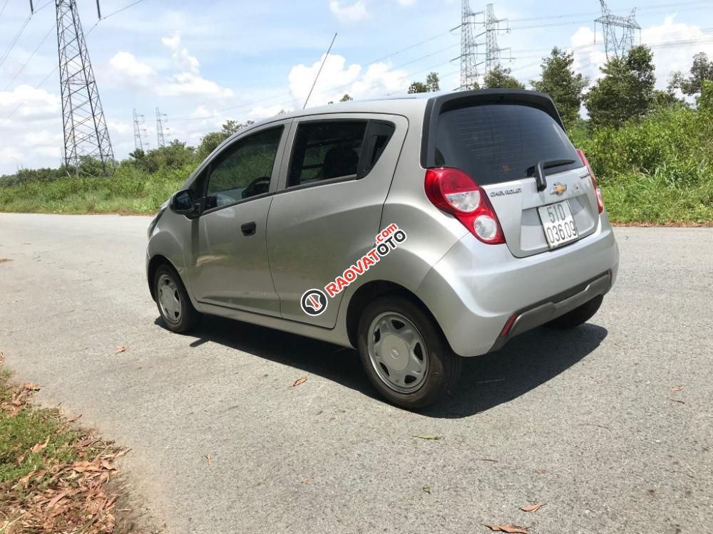 Bán Chevrolet Spark đời 2016, màu bạc-3