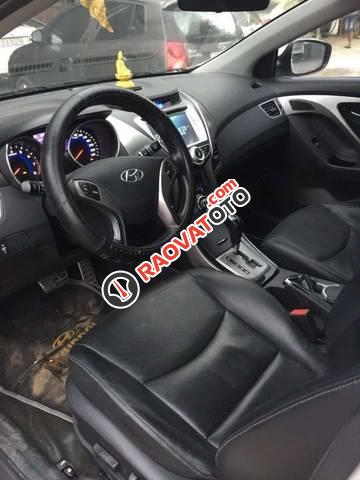 Bán ô tô Hyundai Elantra AT sản xuất 2014, màu trắng ít sử dụng -2