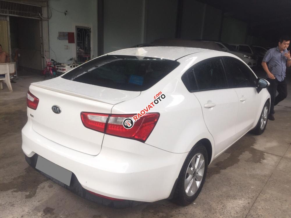Cần bán xe Kia Rio 2016 số tự động, màu trắng nhập Hàn Quốc-4