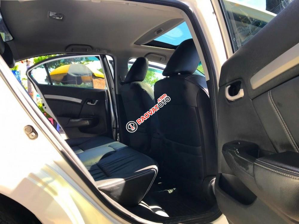 Bán Honda Civic 2.0 AT 2014, màu trắng-7