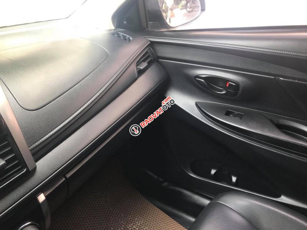 Cần bán xe Toyota Vios J sx 2015, số tay, màu đen, xe gia đình-5