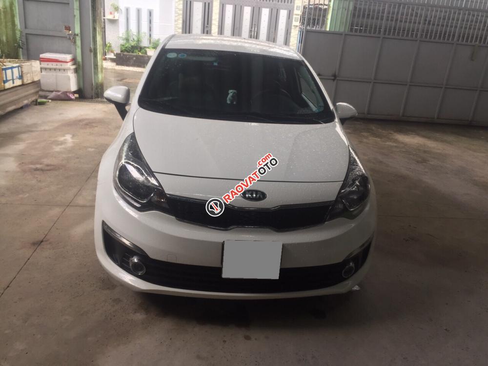 Cần bán xe Kia Rio 2016 số tự động, màu trắng nhập Hàn Quốc-7
