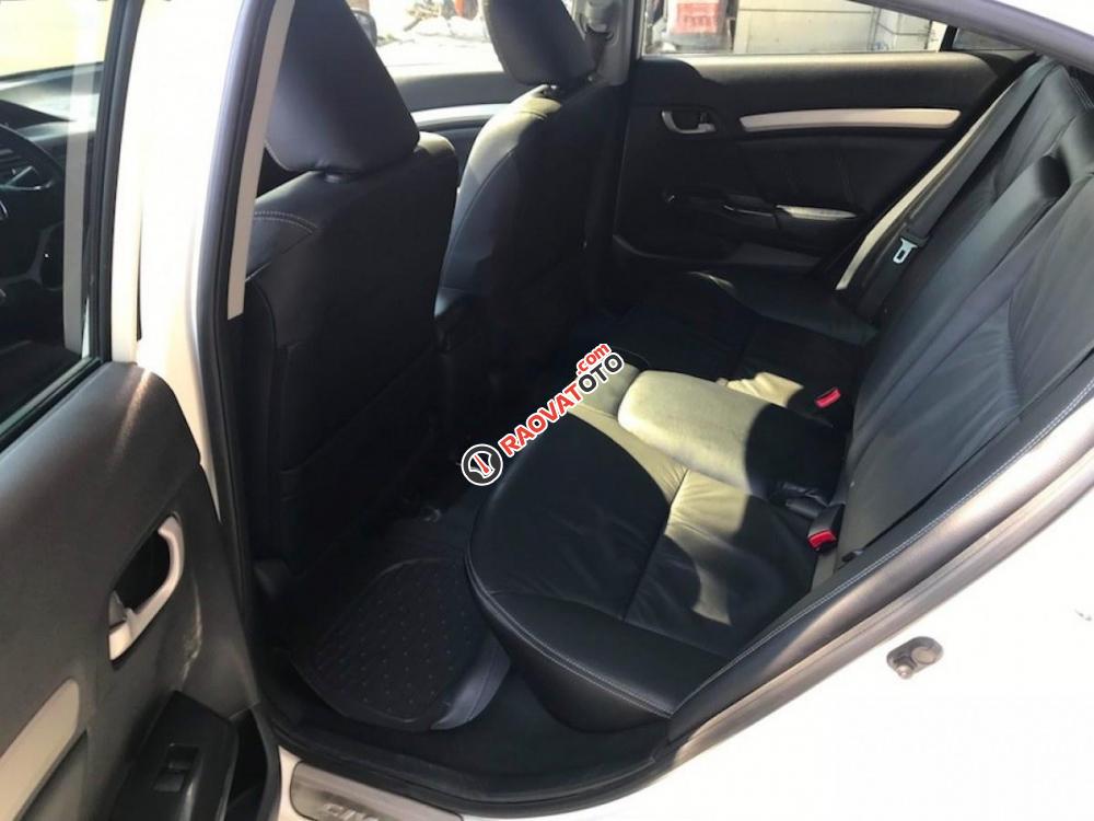 Bán Honda Civic 2.0 AT 2014, màu trắng-5