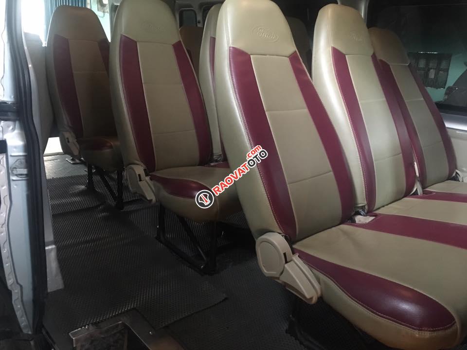 Cần bán xe Ford Transit 2016 máy dầu, số sàn, màu bạc zin-4