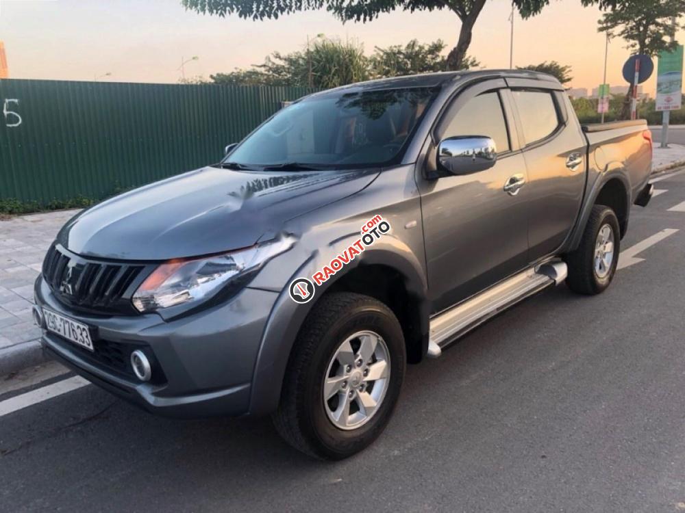 Bán ô tô Mitsubishi Triton AT năm 2017, màu xám, nhập khẩu như mới-1