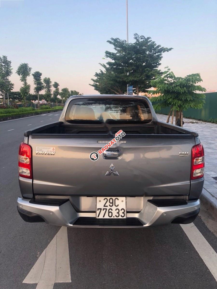 Bán ô tô Mitsubishi Triton AT năm 2017, màu xám, nhập khẩu như mới-7