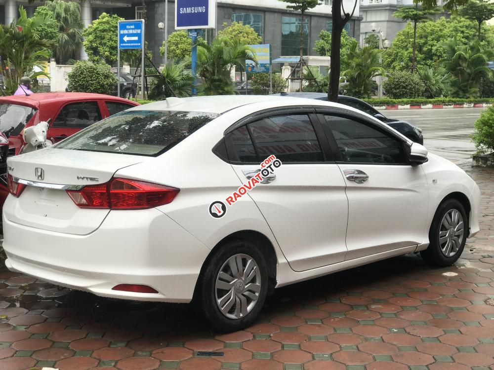 Cần bán xe Honda City 1.5 MT đời 2015, màu trắng-2