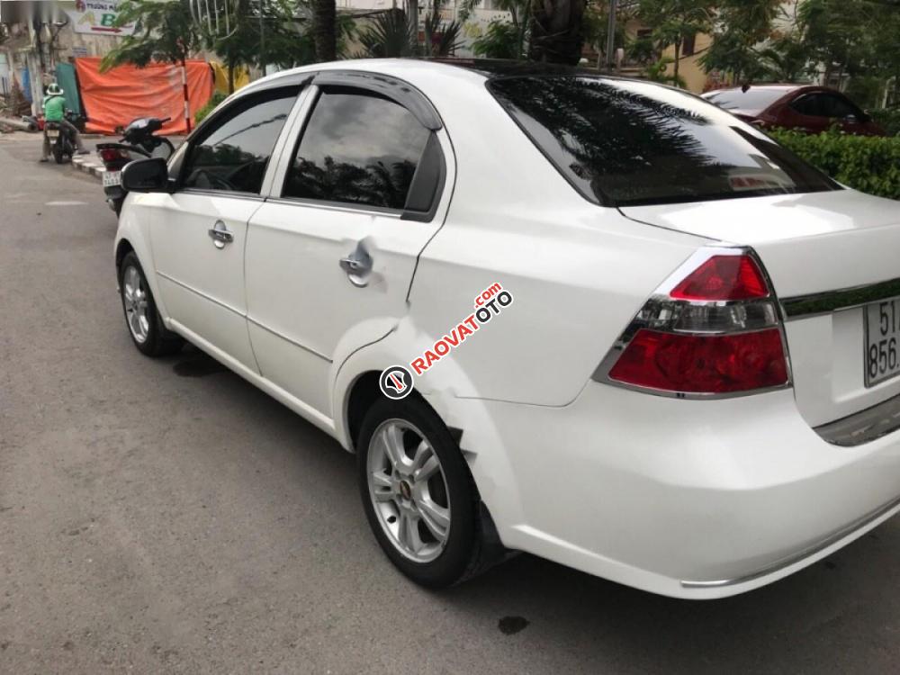 Cần bán Chevrolet Aveo LTZ đời 2014, màu trắng, giá chỉ 328 triệu-9