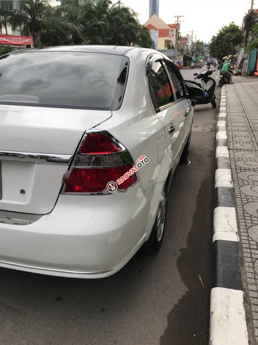 Cần bán Chevrolet Aveo LTZ đời 2014, màu trắng, giá chỉ 328 triệu-8