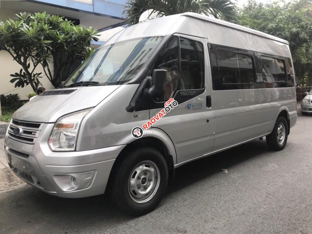 Cần bán gấp Ford Transit Medium năm 2015, màu bạc như mới-1