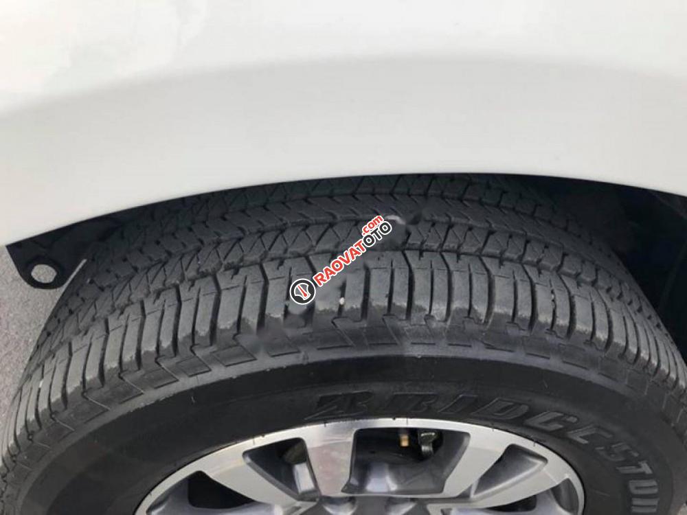 Xe Ford Ranger Wildtrack đời 2016, màu trắng, xe nhập
-8
