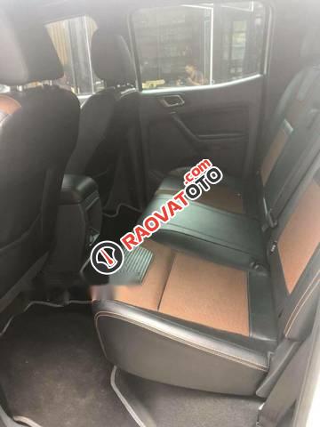 Bán xe Ford Ranger Wildtrack 3.2 sản xuất 2015, màu trắng, 759tr-0