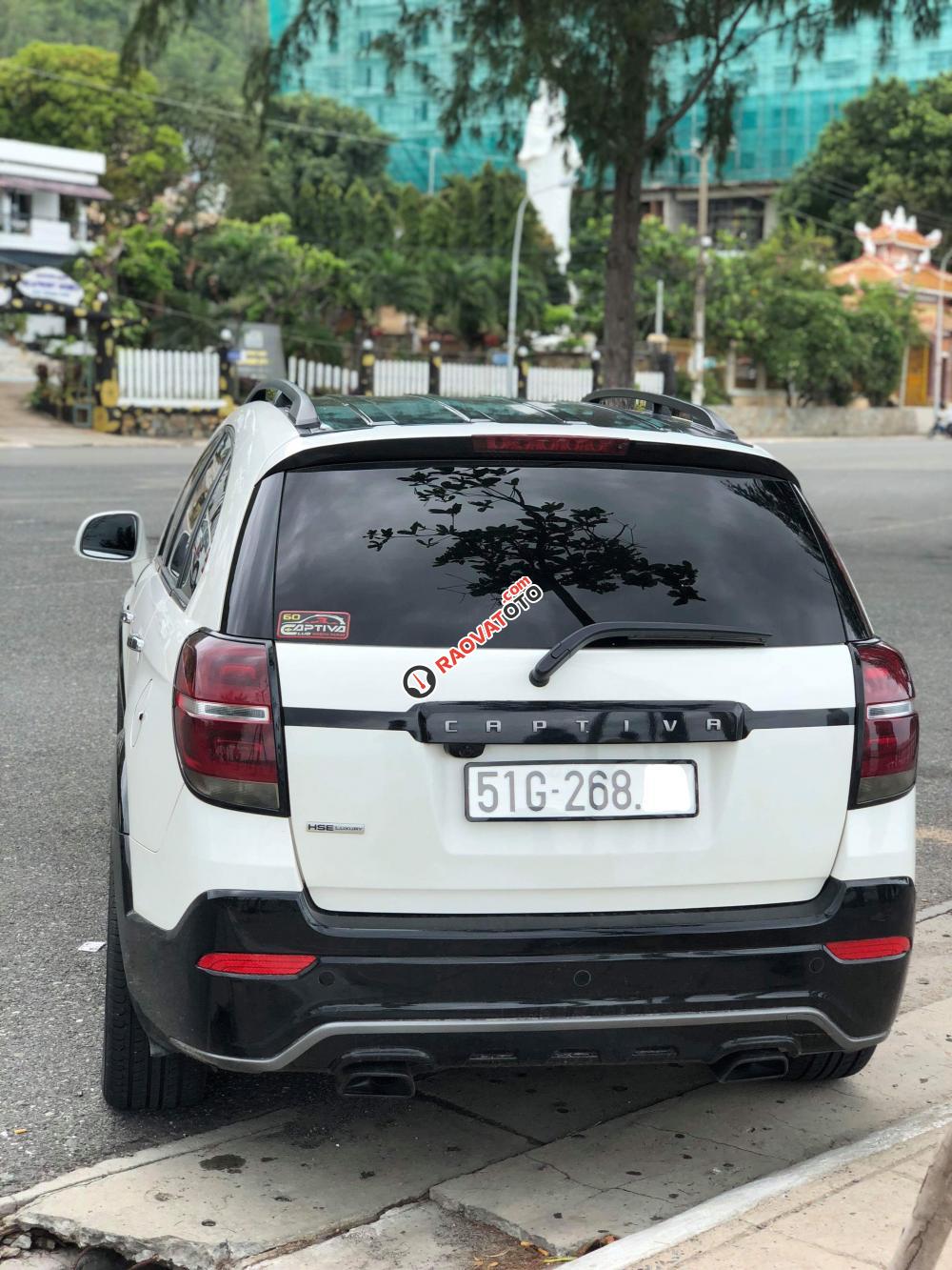 Cần bán gấp Chevrolet Captiva Revv 2.4 2017, màu trắng, giá chỉ 780 triệu-3