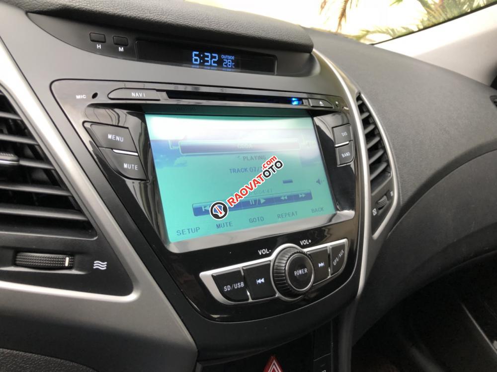 Cần bán Hyundai Elantra GLS 1.6AT 8/2014, nguyên bản xe zin rất đẹp-7